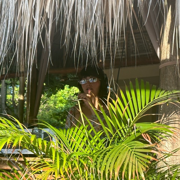 Meet your Posher, Joshua - Picture 1 of 1